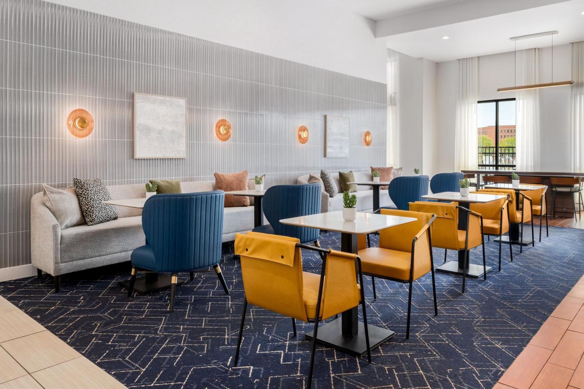 Courtyard By Marriott Columbus Phenix City Exterior photo