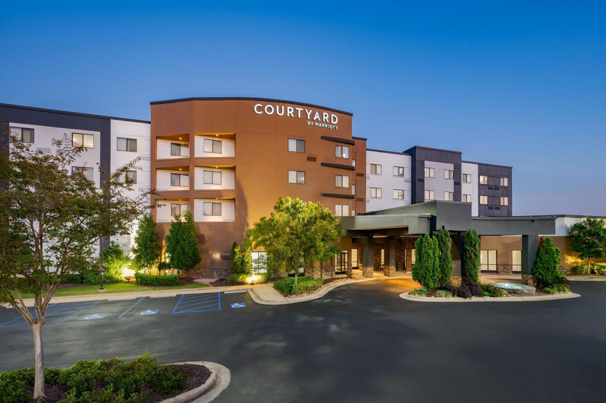 Courtyard By Marriott Columbus Phenix City Exterior photo