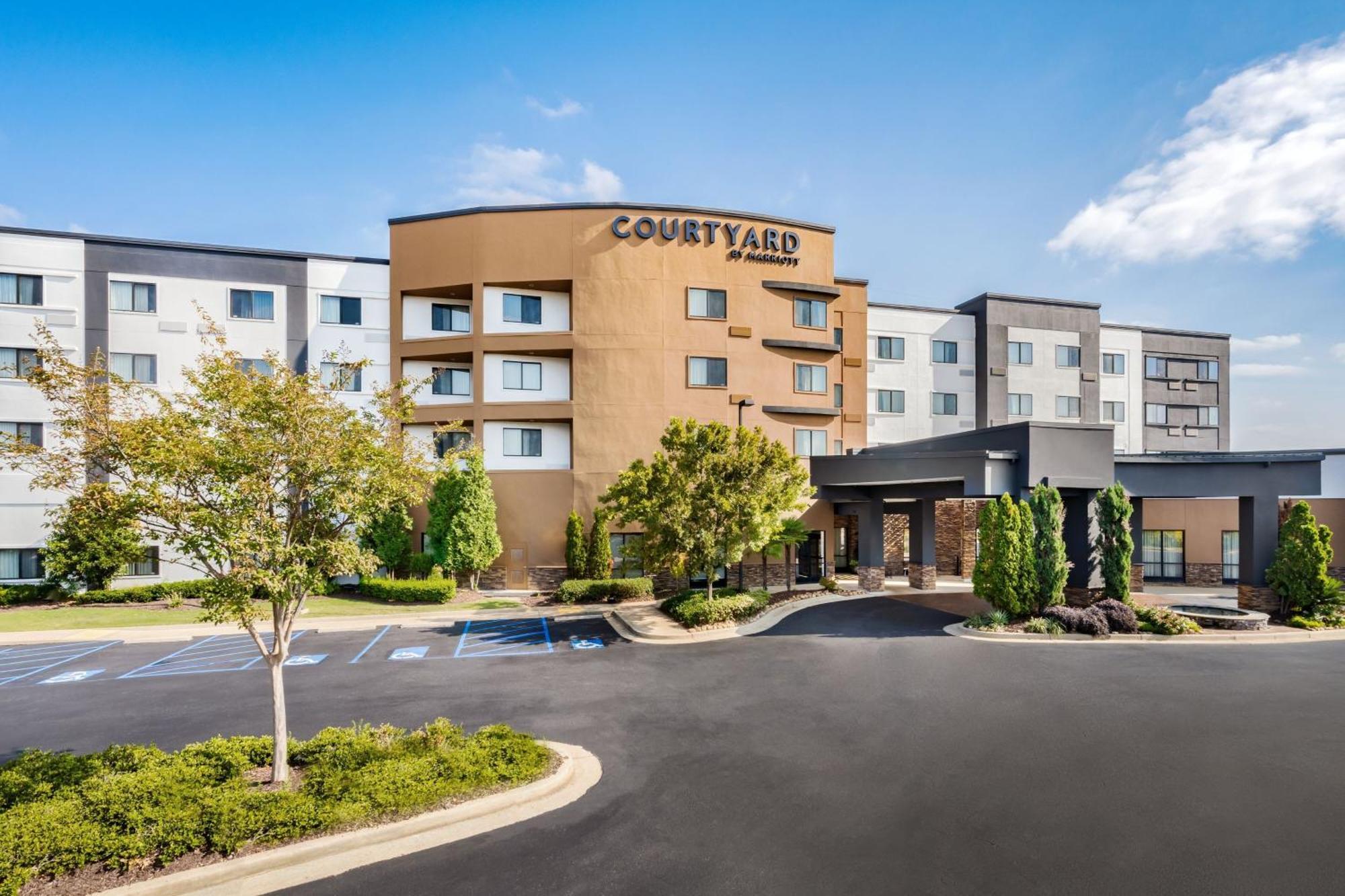 Courtyard By Marriott Columbus Phenix City Exterior photo